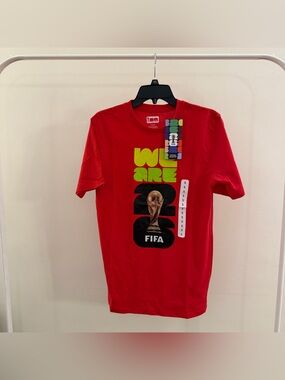 NWT 2026 FIFA World Cup Official Licensed Product Graphic T-Shirt Red Small